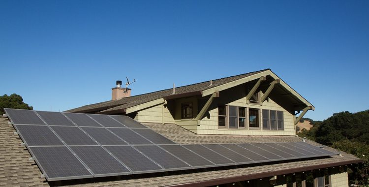 Why Solar Panels Should Be Your 2018 Home Improvement Project